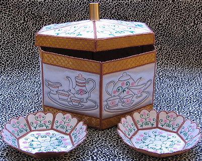 Cookie Jar with Side Plates